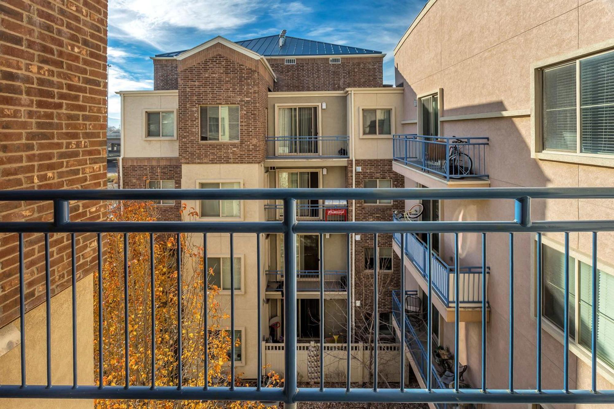 Downtown Condo Near The Convention Center Salt Lake City Exterior photo